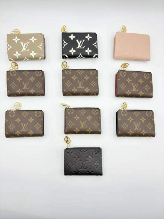 Picture of Louis Vuitton Wallets _SKUfw220856083fw